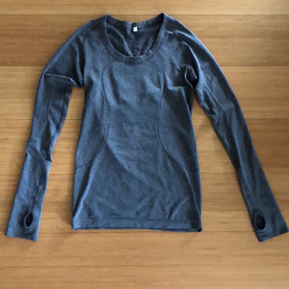 LuluLemon Long Sleeve
